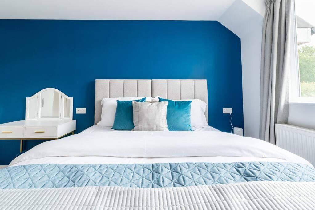 Dunstan House Luxury Holiday Home With Free Parking Oxford Exterior photo