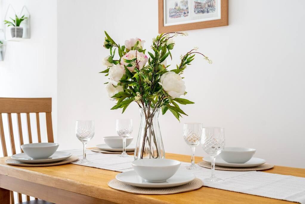 Dunstan House Luxury Holiday Home With Free Parking Oxford Exterior photo